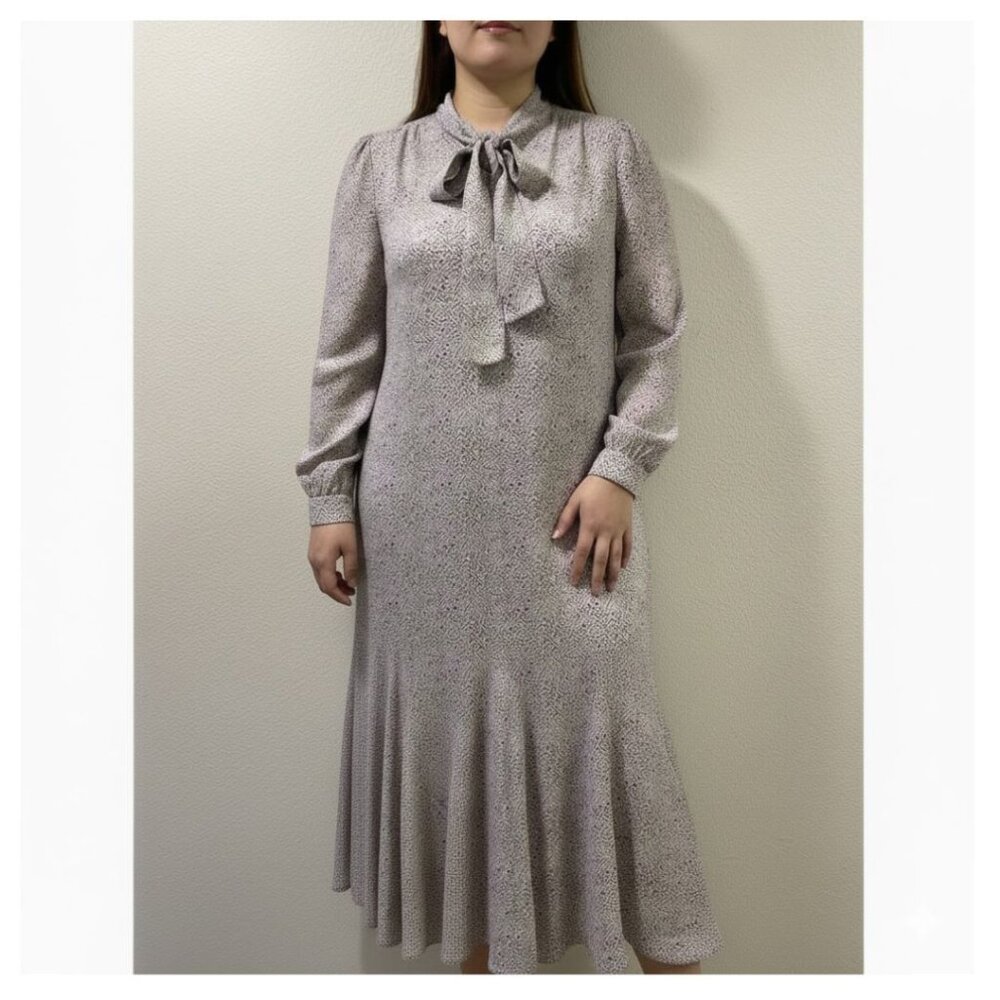 PASCAL Long Sleeve Maxi Dress Bow Neck Light Gray & Multi Dots Women L